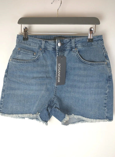 Sosandar Denim Shorts. UK 14 **** Ref V30