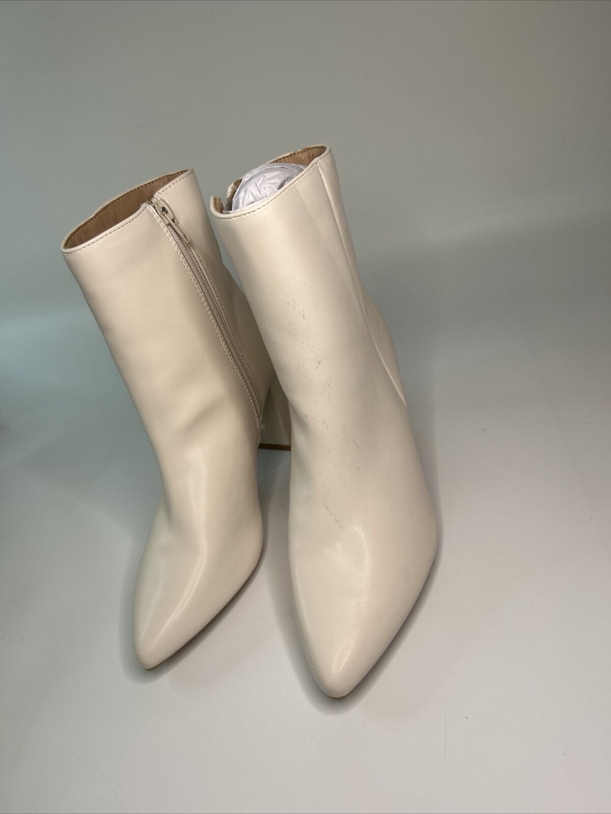 New look Healed Boots - White. UK 4 **** Ref VS3