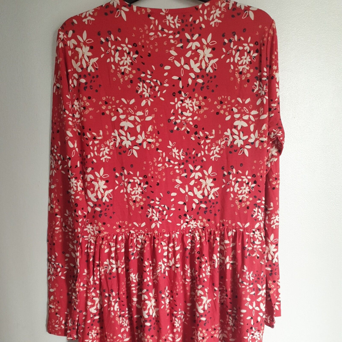 Red Floral Print Dress Long Sleeve UK 14 **** V544