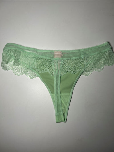 Boux Jodie Thong - Light Green. UK 10 **** Ref VA1