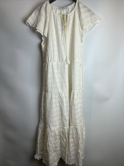 Womens Dress - White. UK 12 **** Ref V352