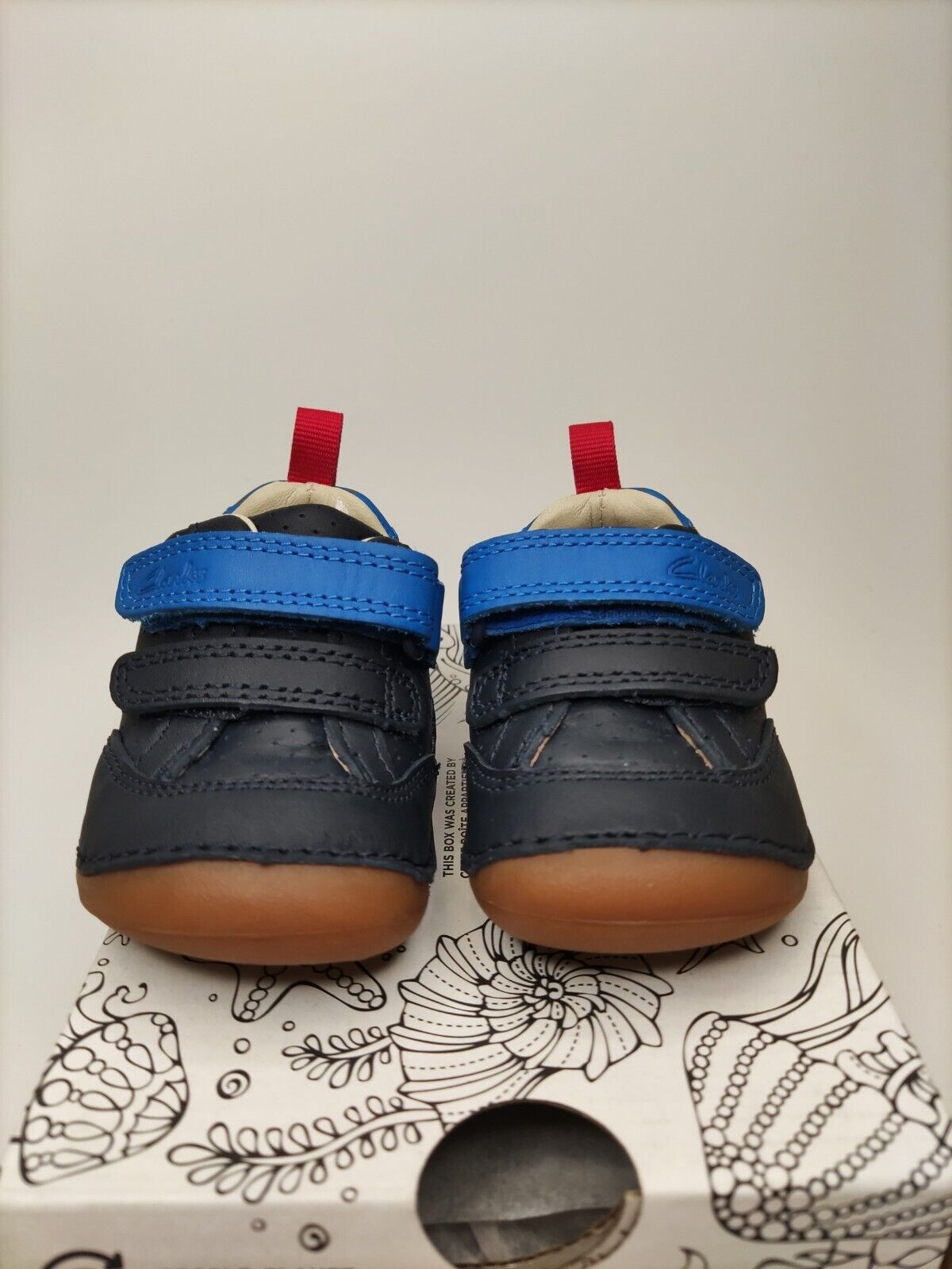 Clarks Tiny Sky Toddler Leather Shoes. Navy. UK 2.5. ****RefVS1