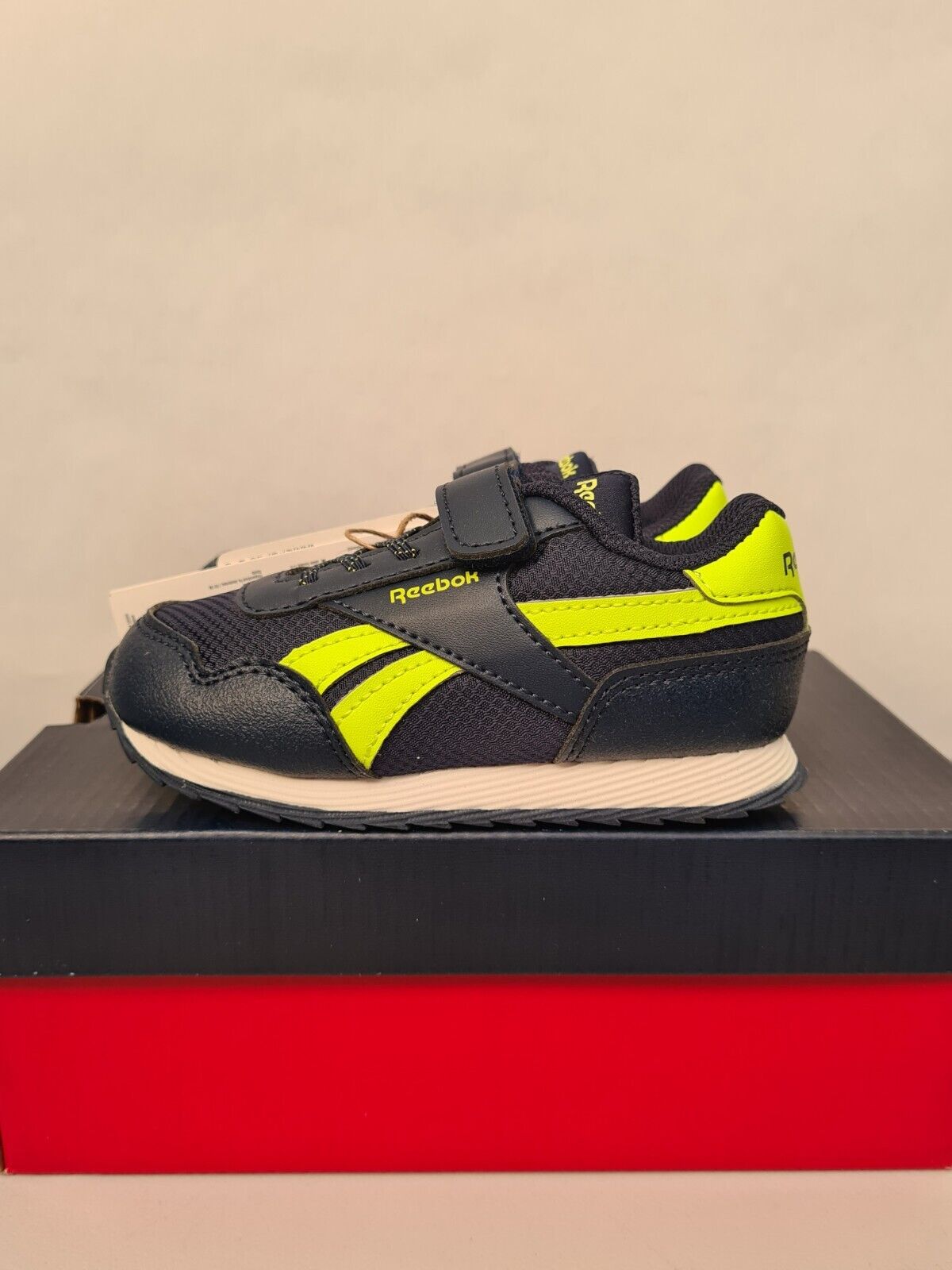 Reebok Royal Classic Jog 3.0 1V Infant Trainers Size UK 6.5 **** VS1