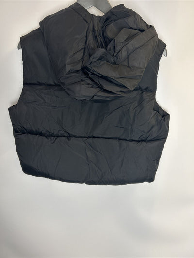 NA-KD Short Padded Gilet - Size 10. Black. ****Ref V46