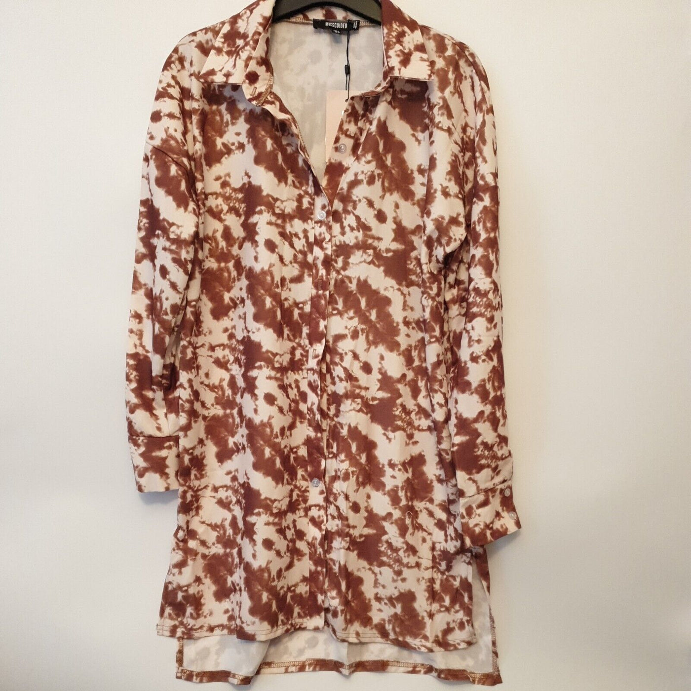 Missguided Brown Dip Back Shirt. Size 8 ****Ref V82