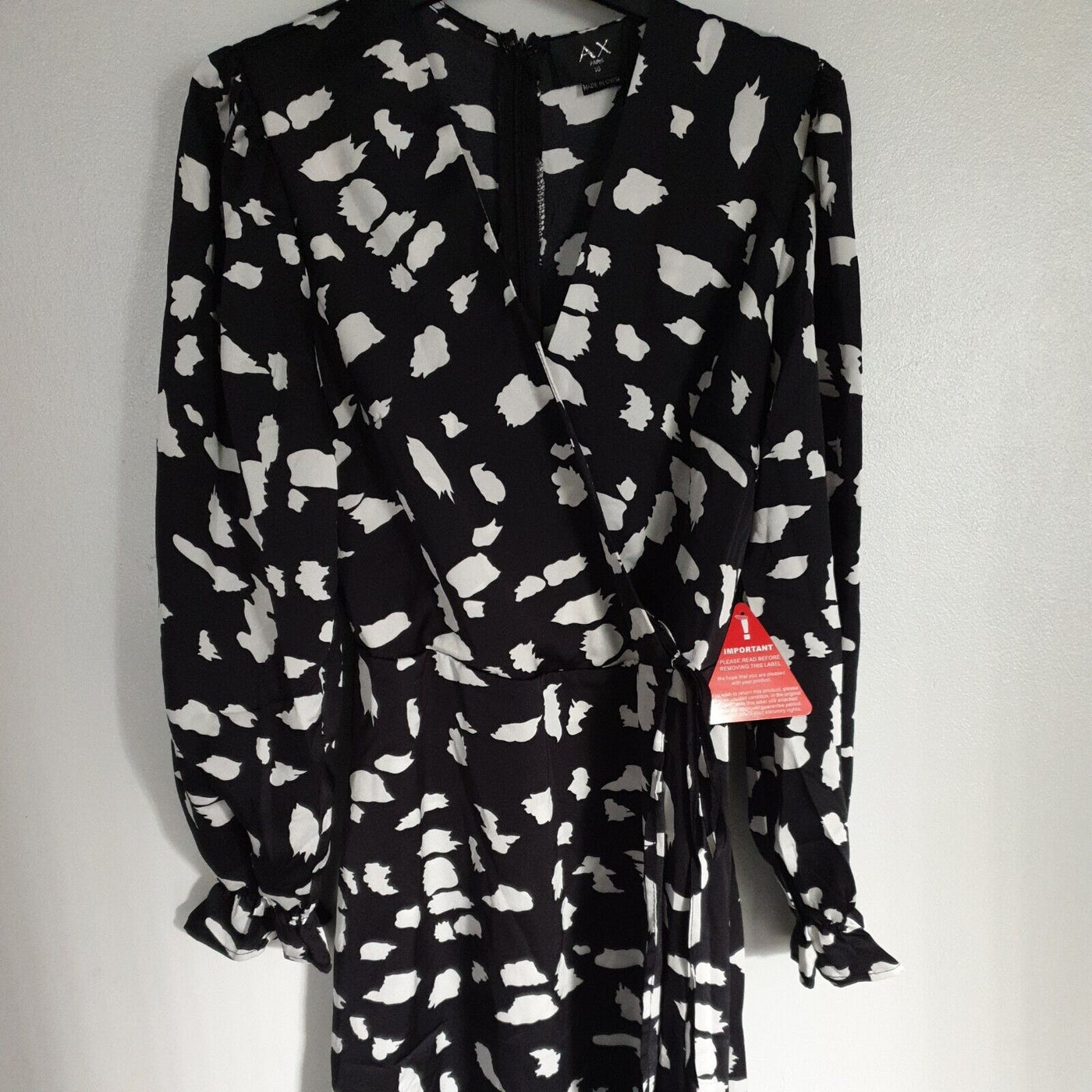 AX Paris Mono Abstract Wrap Midi Dress Size 8 ****Ref V170