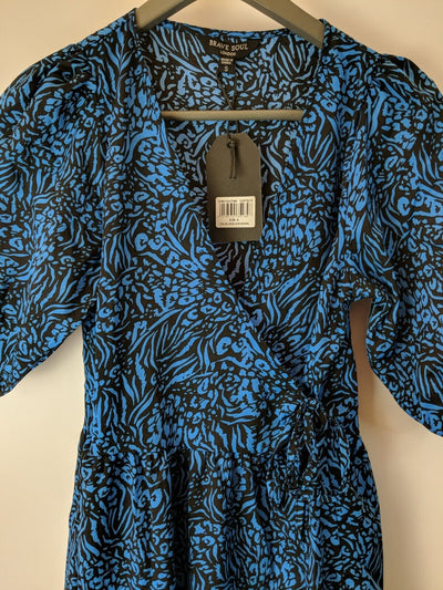 Brave Soul Blue Animal Printed Wrap Midi Dress Size Small **** V30