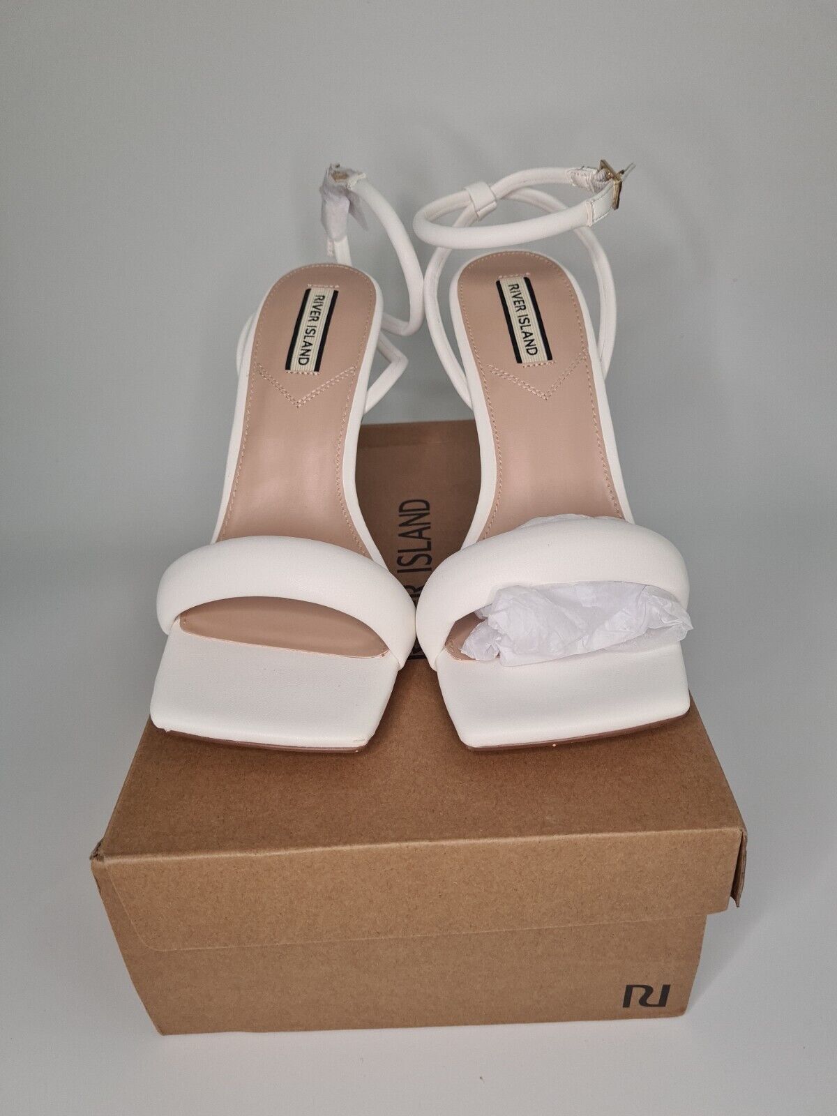 River Island Napals White Heeled Sandals Size UK 7 **** VS1