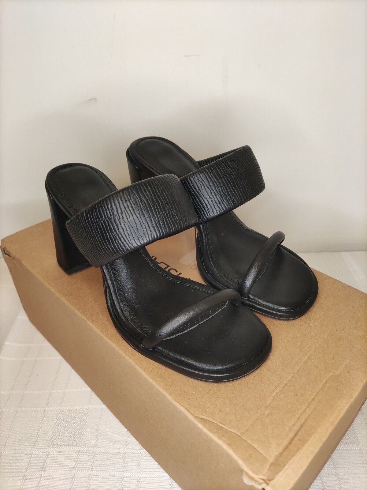 River Island Justice Sandals. Black. ****RefVS1