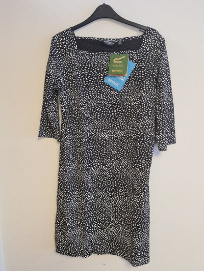 Regatta Paislee Dress Black/White Spot Size 14 BNWT Ref****V500