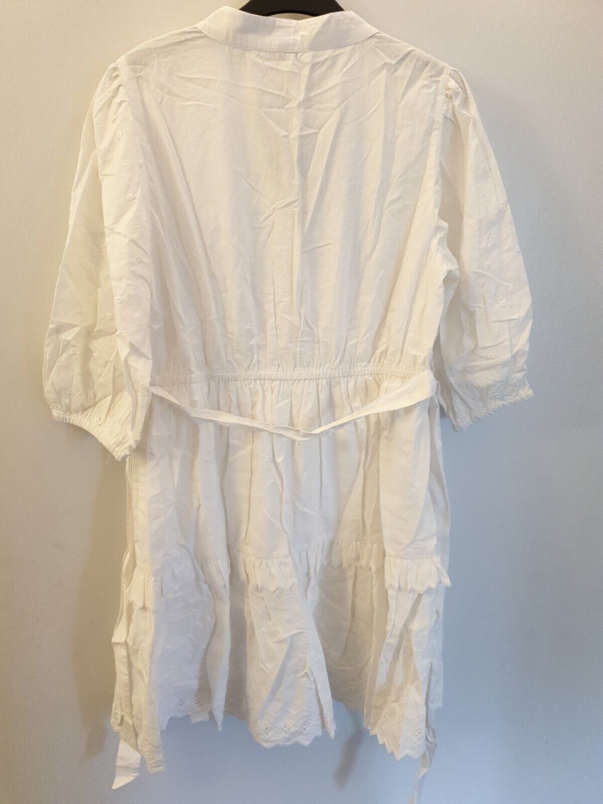 River Island Dress With Pearl Fashion Button-white. Uk14