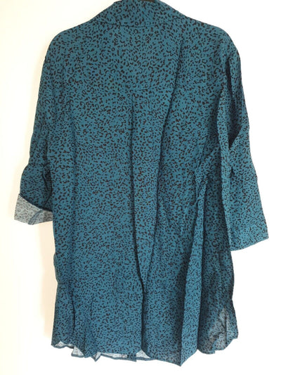 Womens Teal Animal Printed Shirt UK 10****Ref V423