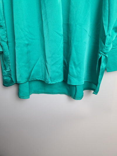 Missguided Emerald Extreme Oversized Shirt Size 12 **** V281