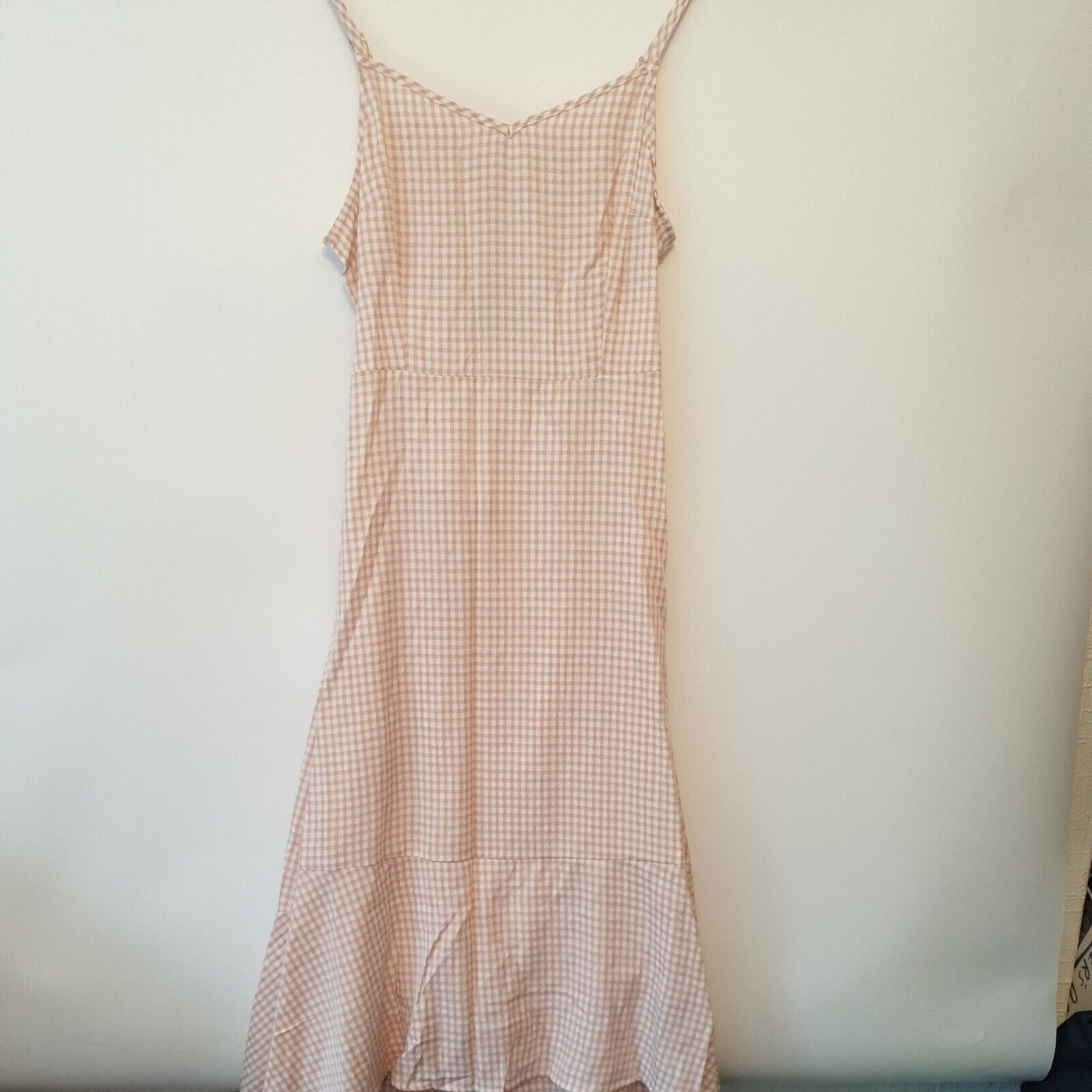 Apricot Gingham Pink High Low Hem Dress. Open Back. Size 14 ****V233