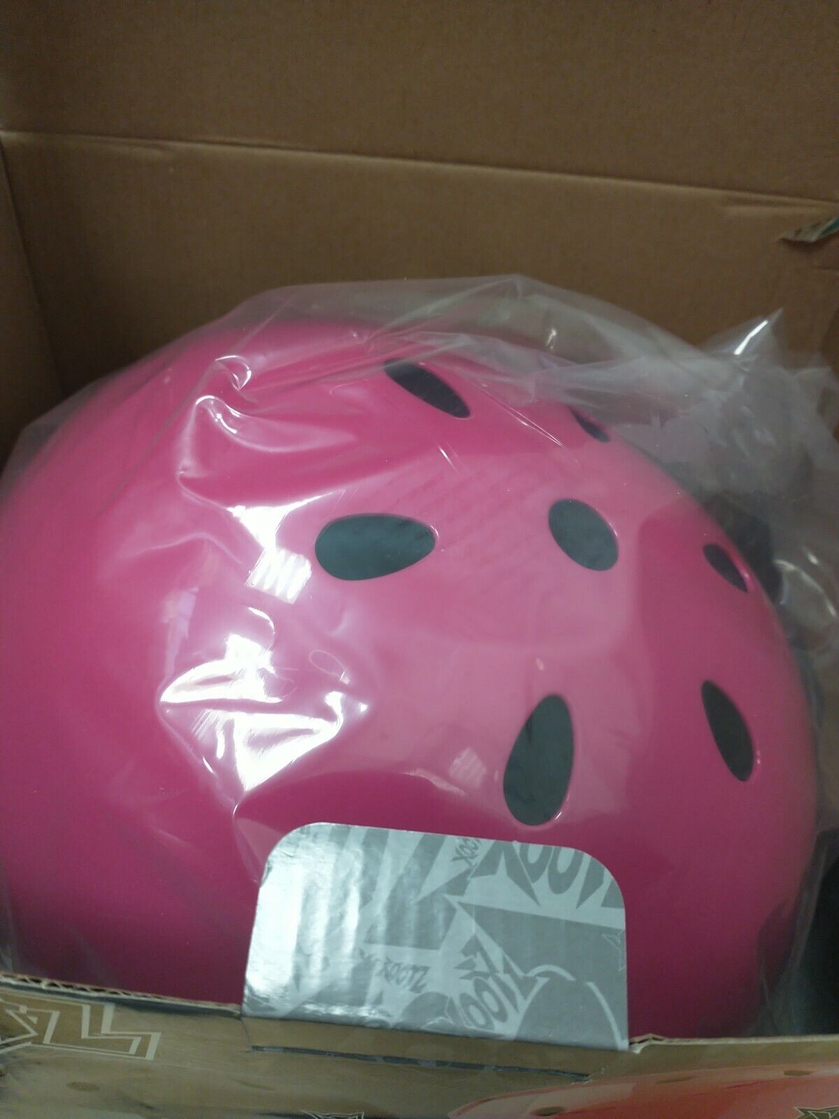 Xootz Skate Helmet. Pink Size Small.5+. New Just Damaged Box. Ref Y