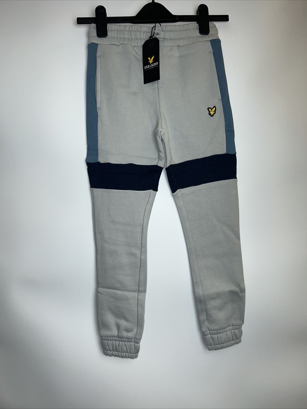 Lyle & Scott Junior Cut and Screw Joggers - Grey. UK 10-11 Years **** Ref V329