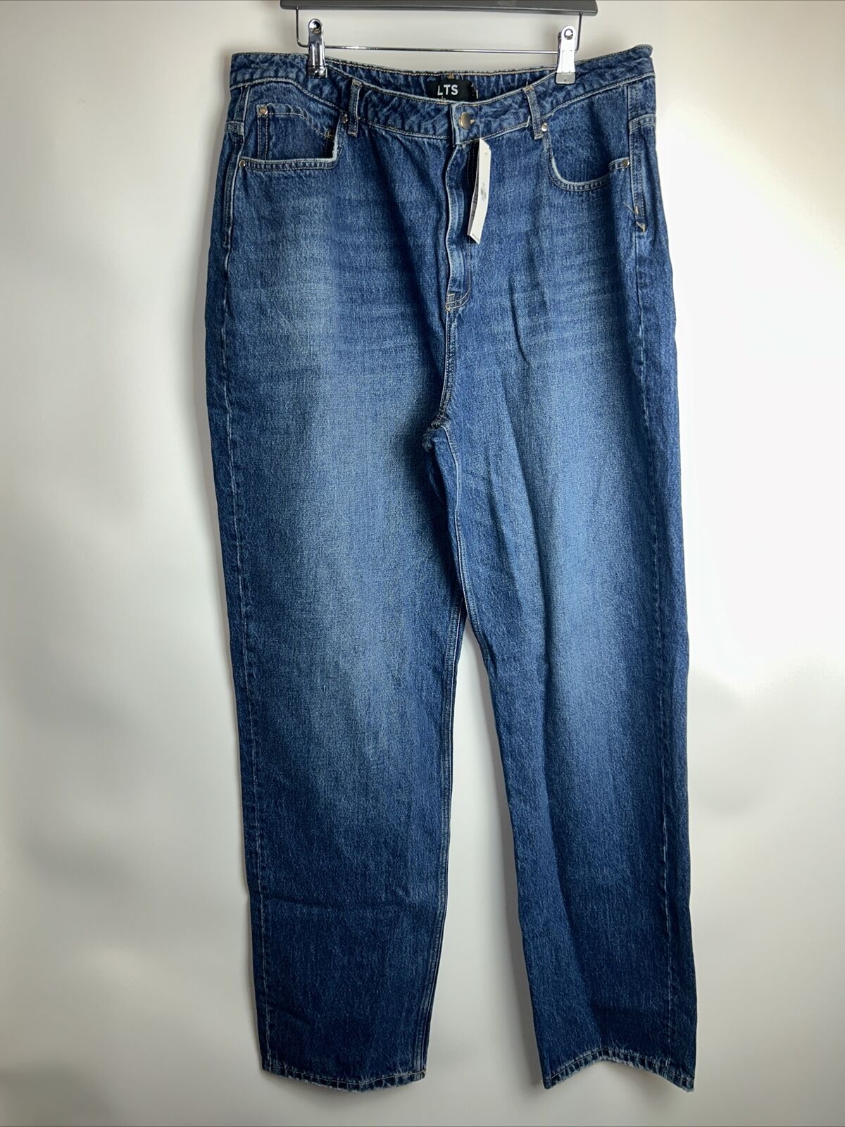 LTS Straight Jeans - Blue. UK 16 **** Ref V262