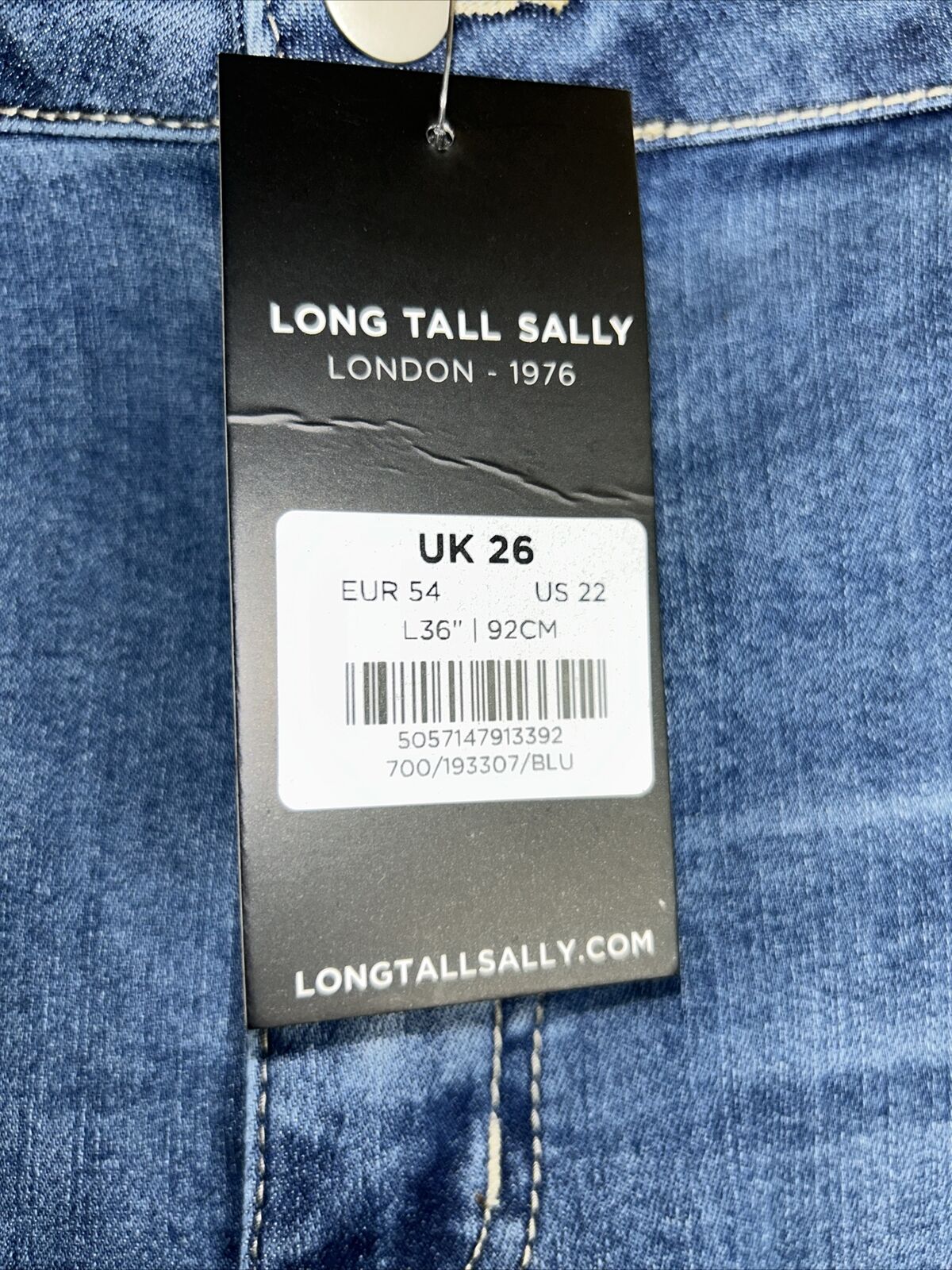 LTS Women’s Jeans - Blue. UK 26 **** Ref V341