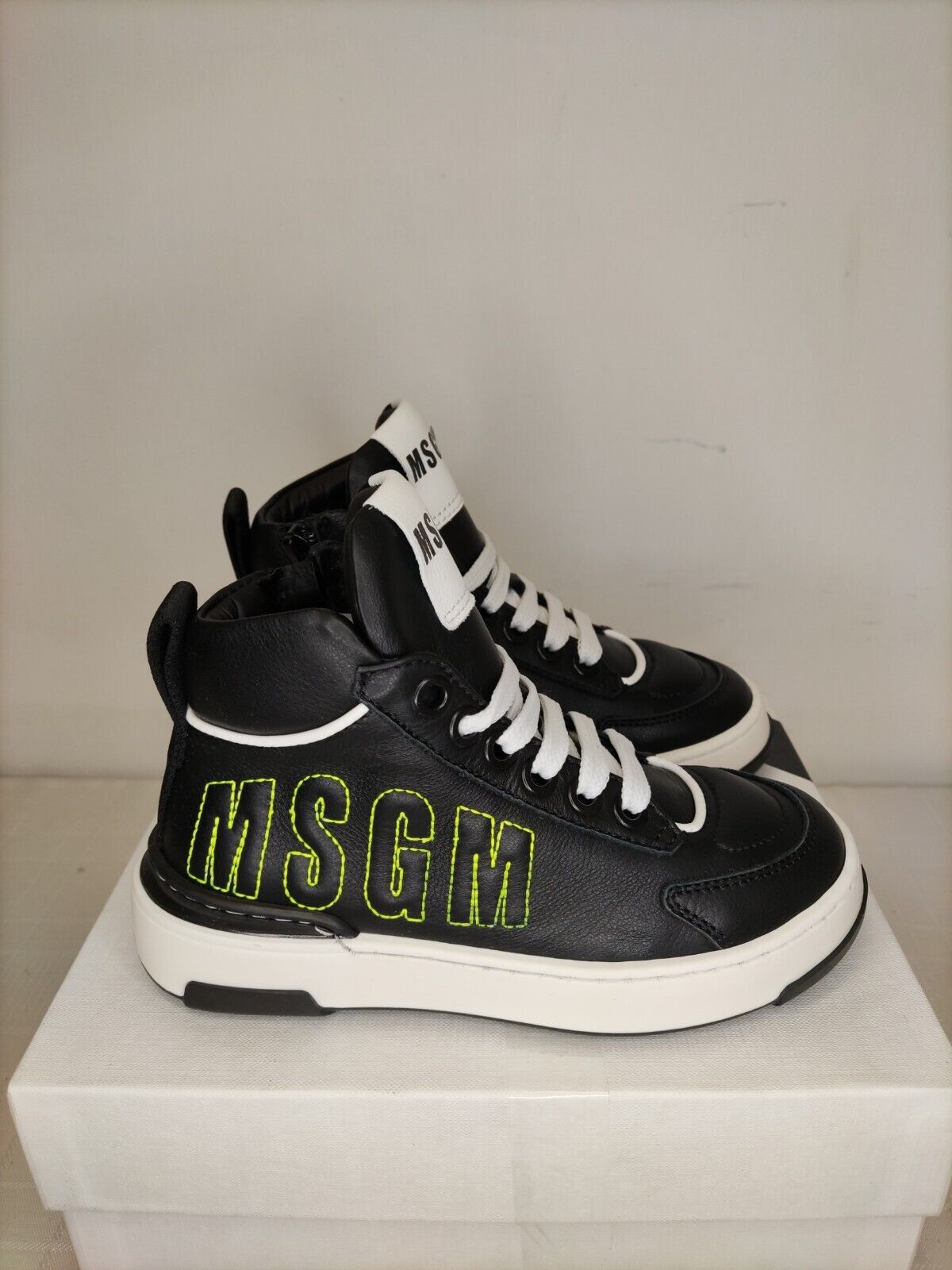 MSGM Kids. High Top Leather Trainers. Black. Kids Size.****RefVS1