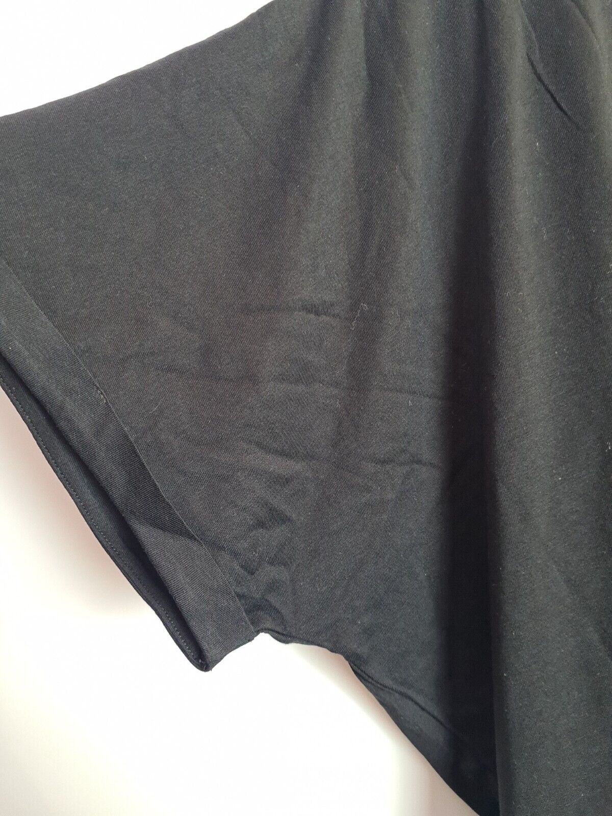 River Island Plus Black Asymmetric T-Shirt Size 18 **** V228