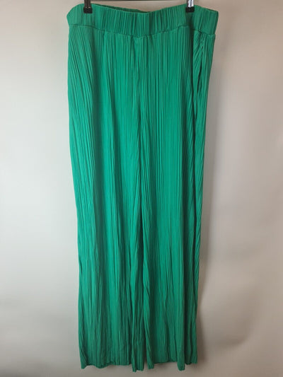 Judi Love Plisse Green Wide Leg Trousers Size 22 **** V31