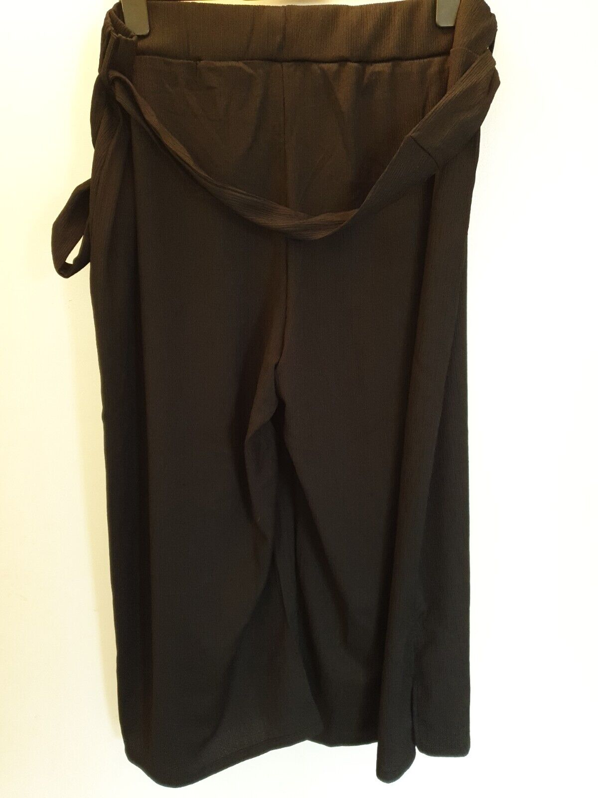 Womens Black Wide Leg Belted Trousers Size 20****Ref V380