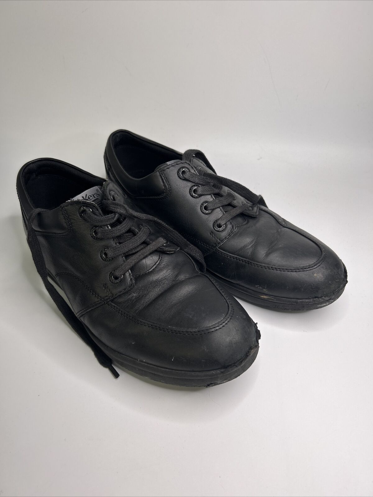 Kickers Trainers - Black. UK 6 **** Ref VS3