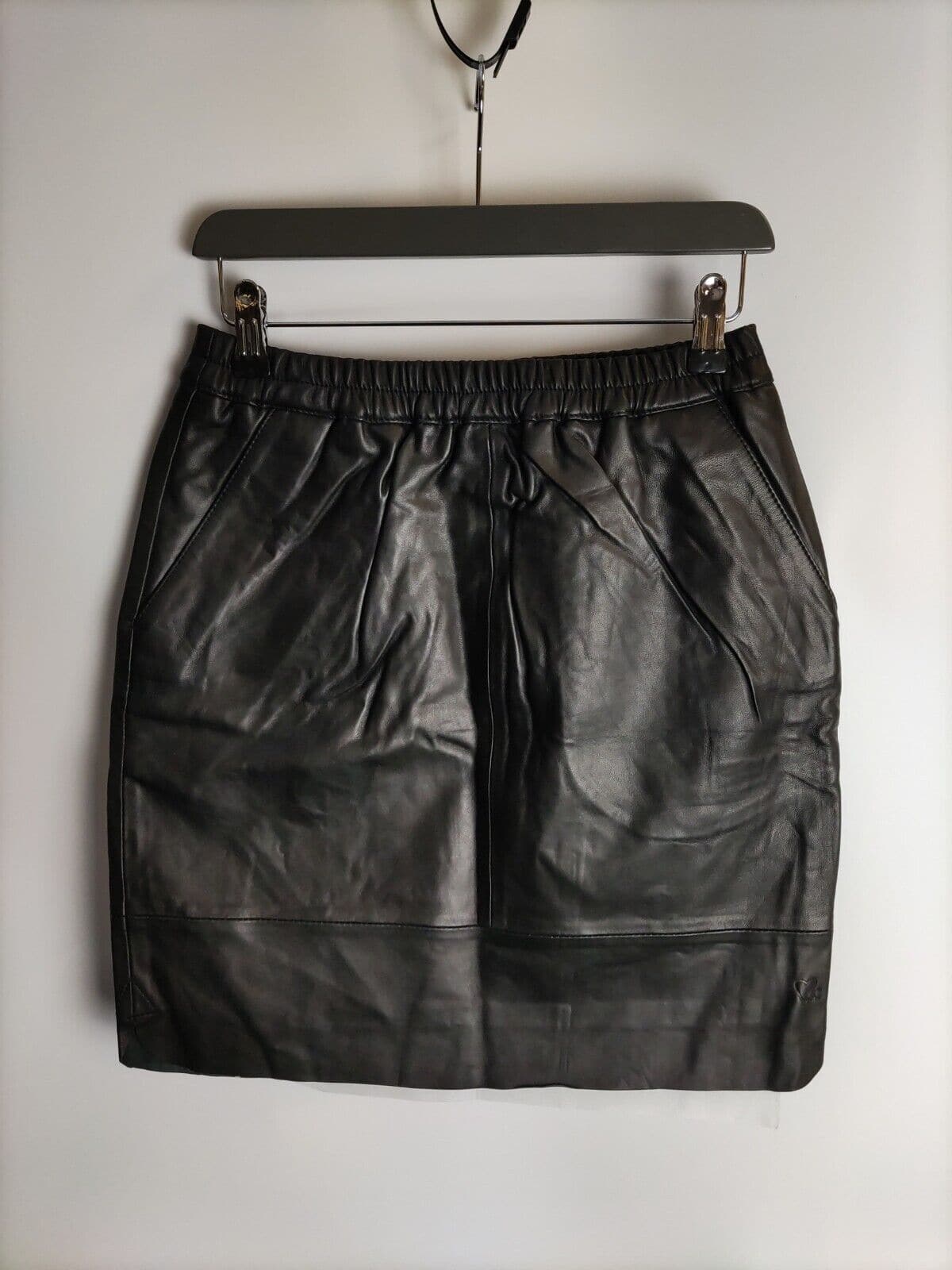 Cc Heart Leather Skirt. Black. UK 10. ****V40