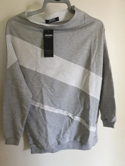 Womens Grey&white sweatshirt L/ XL Ref A22