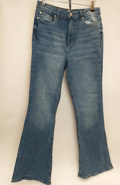 Missguided Slim Fit Flared Jeans Size UK 16.